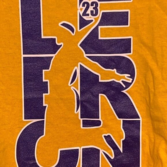 NWOT Gildan This Is For You Lebron 23 Basketball Youth T-Shirt Tee Size XS - Picture 2 of 3